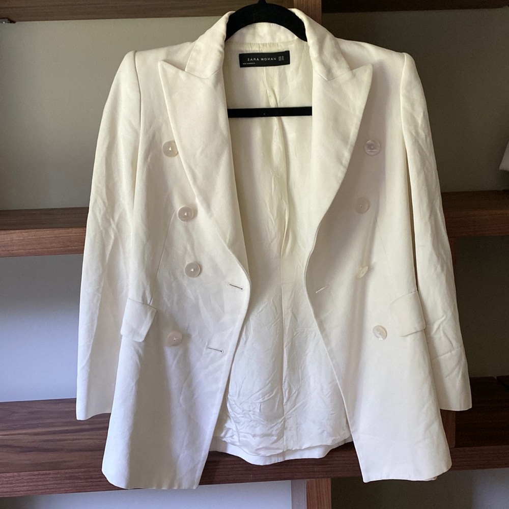Zara White Blazer